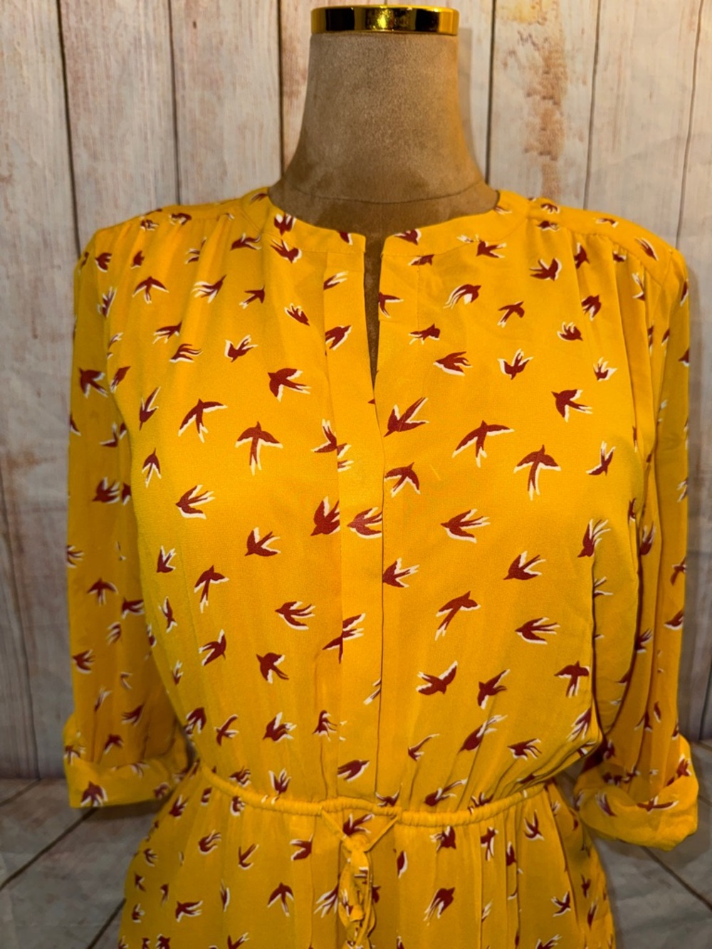 Signature Studio Yellow Sparrow Bird-Print Mini Dress, drawstring waist, Sz L - Picture 2 of 9